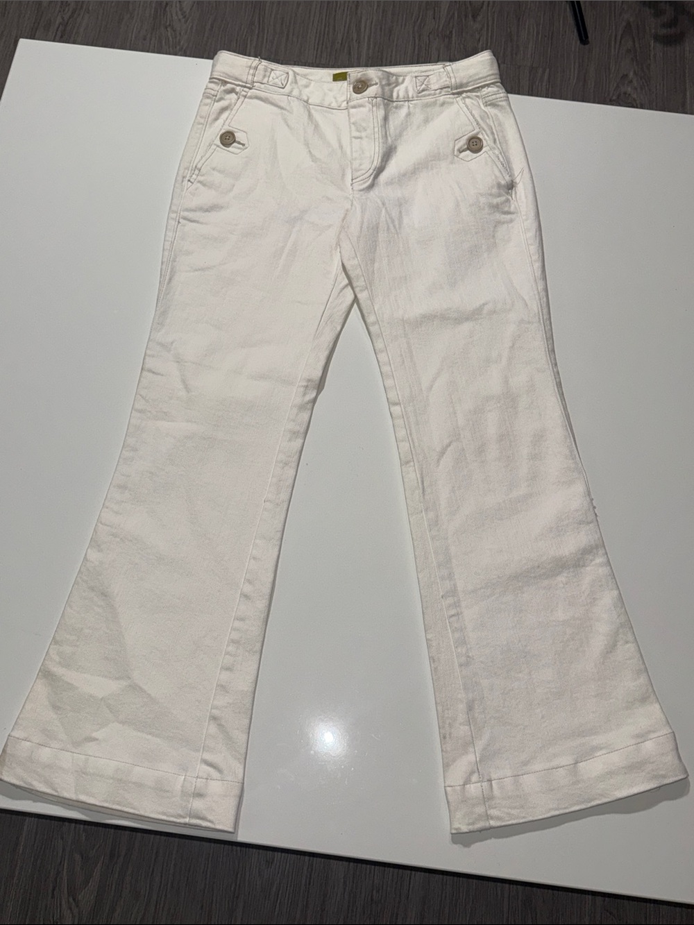 Old Navy Cream Flare Jeans Boot-Cut Stretch Size 1